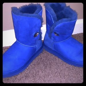 royal blue uggs